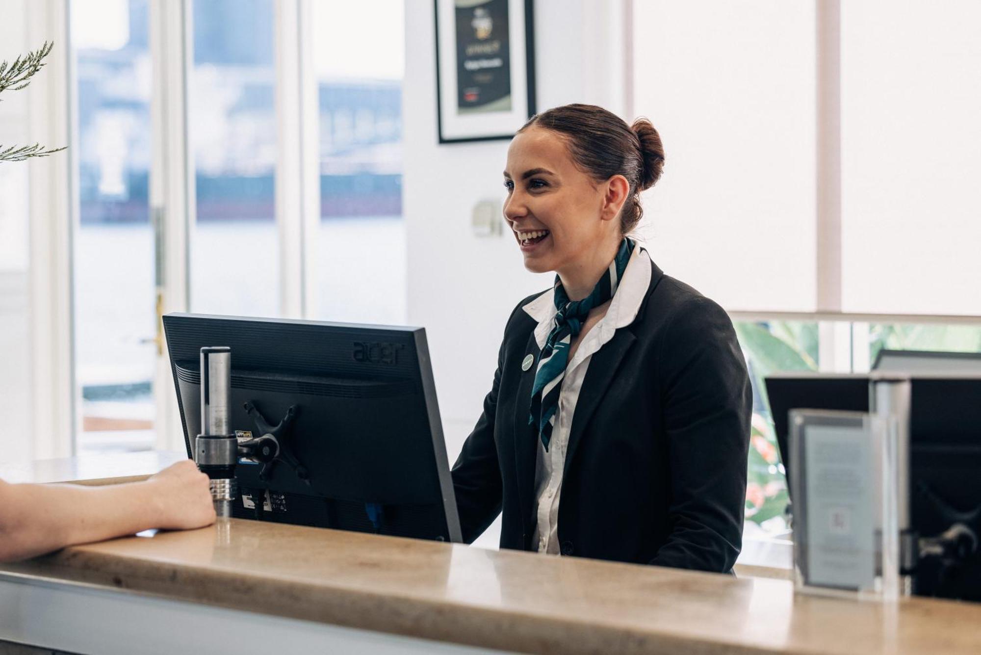 Hotel Rydges Newcastle Esterno foto